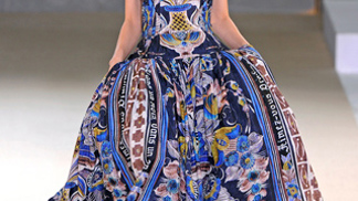 První nadílka z pařížského fashion weeku