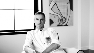 Raf Simons povede značku Calvin Klein