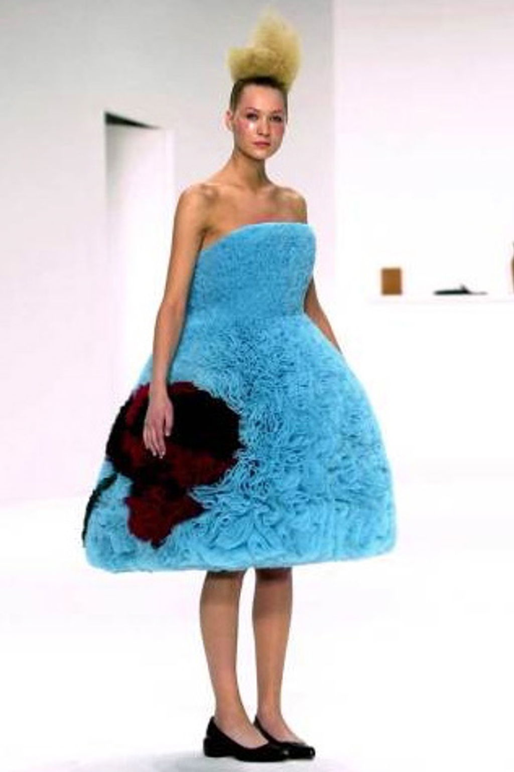 Retro Hussein Chalayan Retro Hussein Chalayan