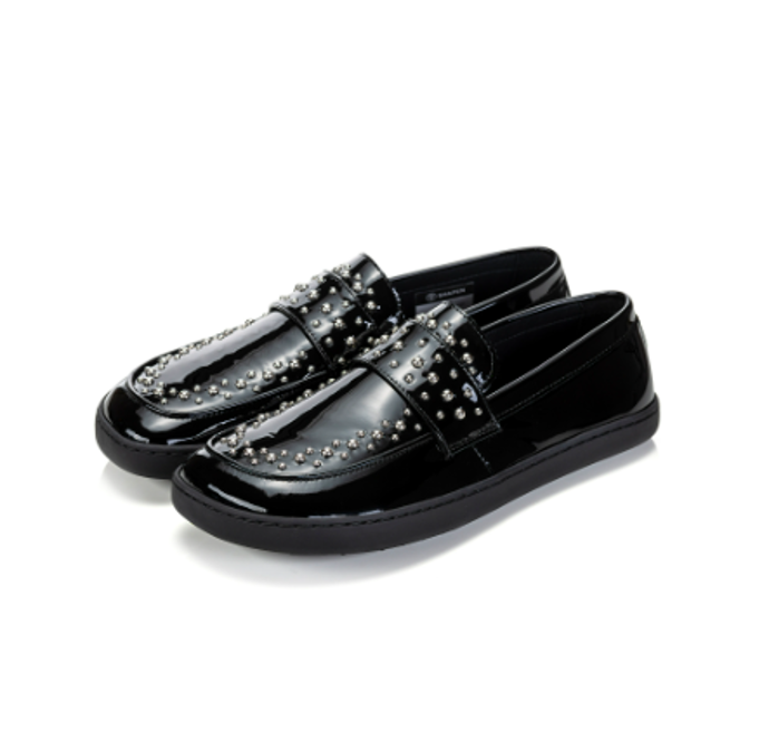 S cvočky, Sheen, 3590 Kč, prodává Shapenbarefoot S cvočky, Sheen, 3590 Kč, prodává Shapenbarefoot