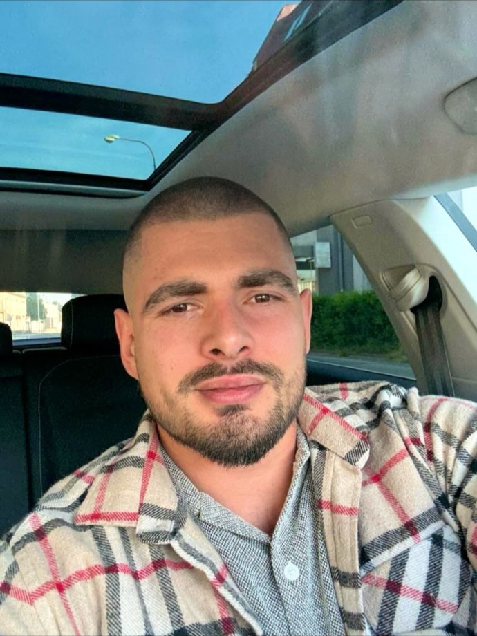 Maxmilián Slezák kandiduje na starostu. 