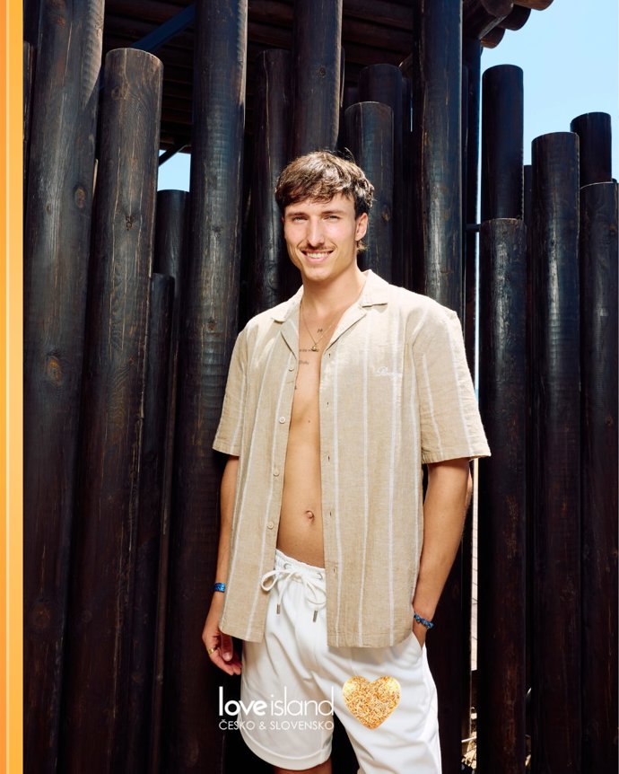 Tomáš Vykouřil doufá, že ve vile Love Islandu potká skvělé lidi. 