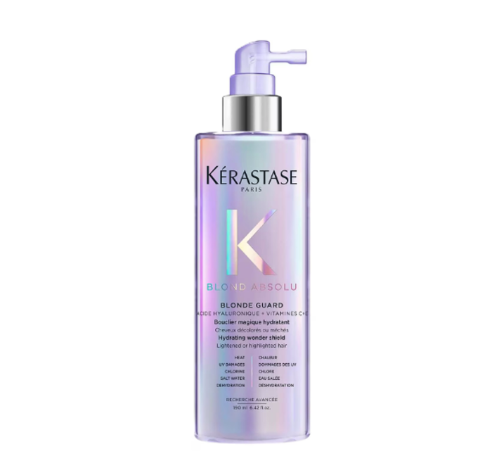 Bezoplachový sprej na vlasy pro ochranu blond barvy Blond Guard, Blond Absolu, Kérastase, 1 050 Kč (190 ml), prodává Sephora Bezoplachový sprej na vlasy pro ochranu blond barvy Blond Guard, Blond Absolu, Kérastase, 1 050 Kč (190 ml), prodává Sephora