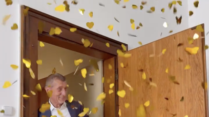 FOTO: Jeho tým připravil dort, výzdobu i konfety.