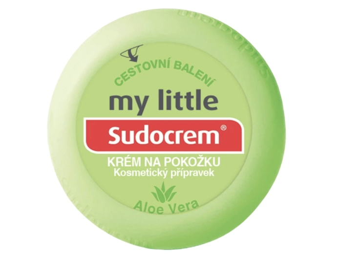 Sudocrem My Little Sudocrem s Aloe Vera 22 g je jemný víceúčelový krém, který zklidňuje, chrání a hydratuje citlivou pokožku kdykoliv během dne. Praktické cestovní balení je ideální na doma i na cesty, takže máte péči vždy po ruce. 99 Kč
