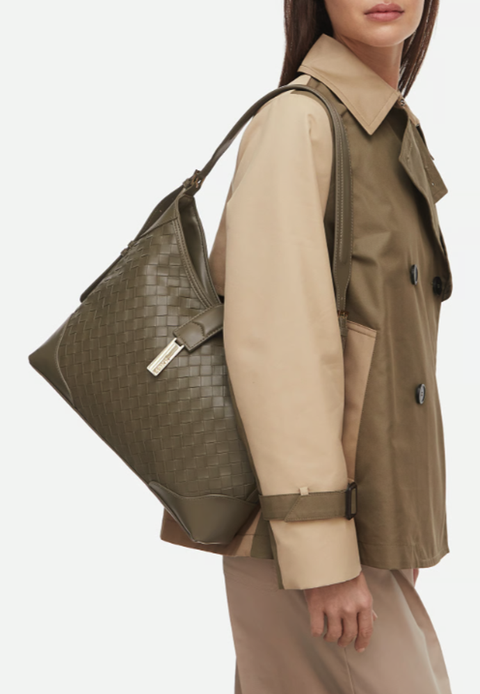 Mexx, 1 599 Kč, prodává CCC Mexx, 1 599 Kč, prodává CCC
