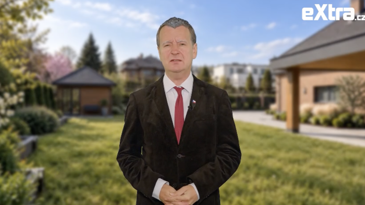 Petr Jablonský se tentokrát převtělil do premiéra Andreje Babiše. 