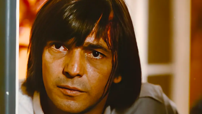  

Jiří Bartoška ve filmu Muž na drátě
