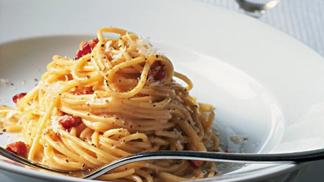 Špagety carbonara
