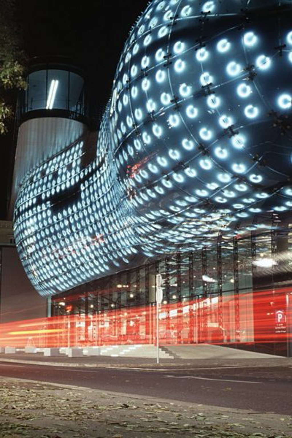 Šperk avantgardní architektury Šperk avantgardní architektury