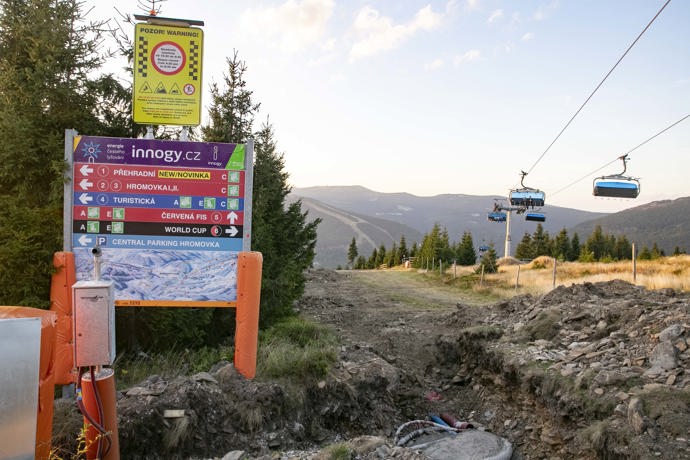 Špindlerův Mlýn představuje společnou vizuální identitu: propojí město, skiareál i další místní subjekty.