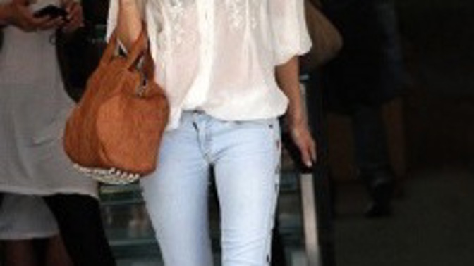 Styling dne: Rosie Huntington-Whiteley