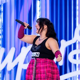 Soutěžící Lea Dimitrová obdarovala porotu velmi zajímavým dárkem.