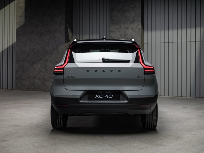Volvo XC40 je k dispozici v mild hybridních variantách. 