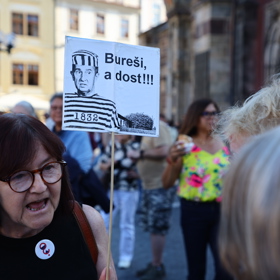 Demonstrace na Staroměstském náměstí v Praze - 28.září 2026.