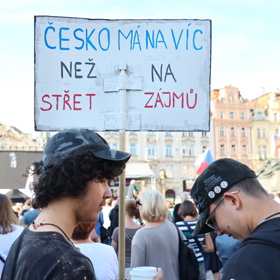 Demonstrace na Staroměstském náměstí v Praze - 28.září 2026.