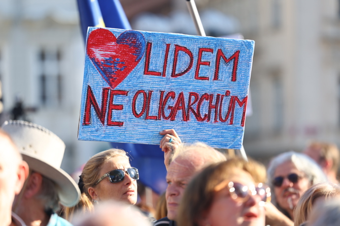 Demonstrace na Staroměstském náměstí v Praze - 28.září 2026.