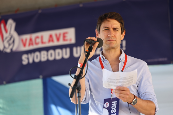 Demonstrace na Staroměstském náměstí v Praze - 28.září 2026.