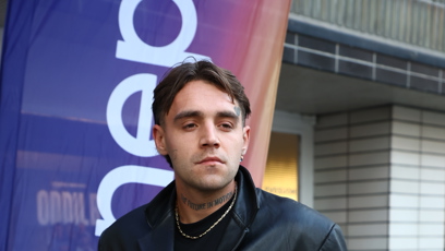 FOTO: Adam Rohony si nenechal ujít premiéru nového komediálního seriálu Oddíl B.