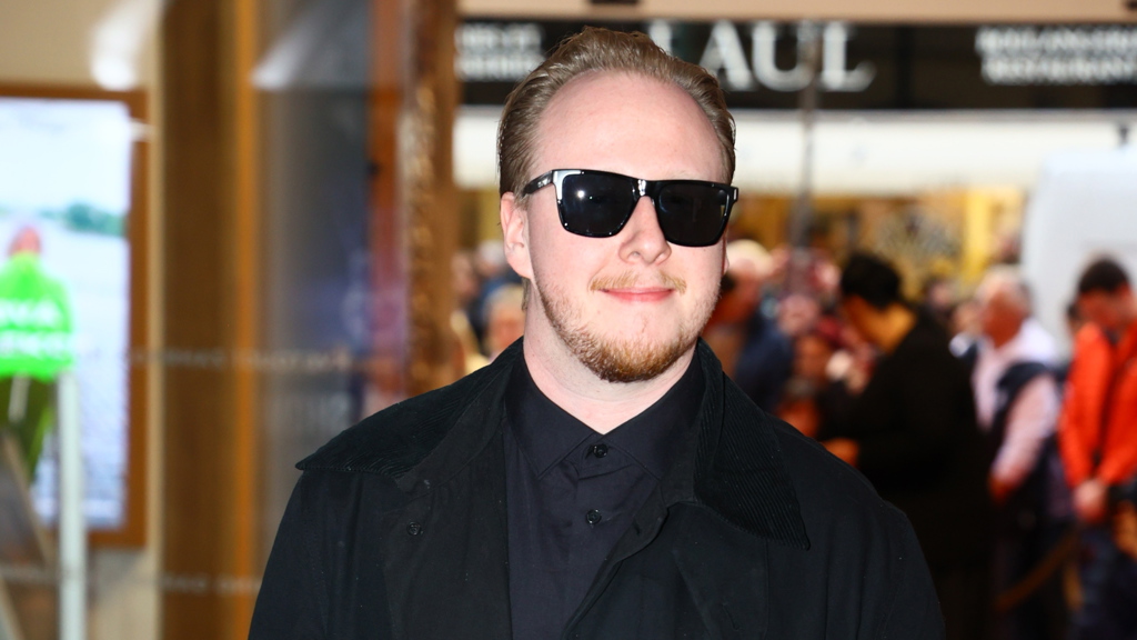 Štěpán Kozub na červeném koberci premiéry filmu Gump - Jsme dvojka.