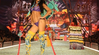 Victoria's Secret Fashion Show 2016