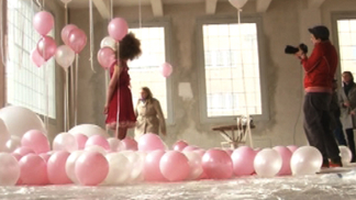 Video: fashion story pro květnovou ELLE