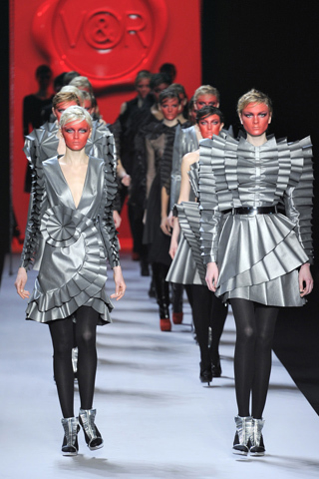 Viktor & Rolf A/W 2011