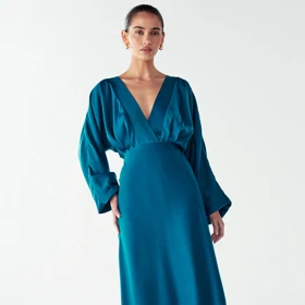 Šaty Willa, 3 799 Kč, prodává Zalando