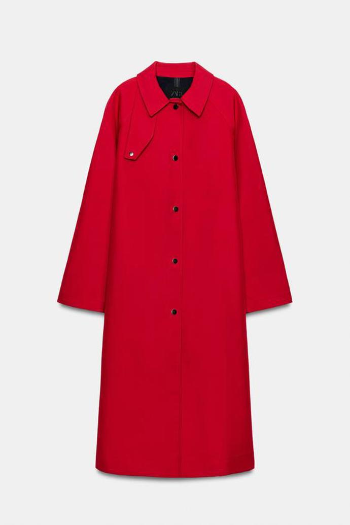 Dlouhý trenčkot, Zara, 2799 Kč