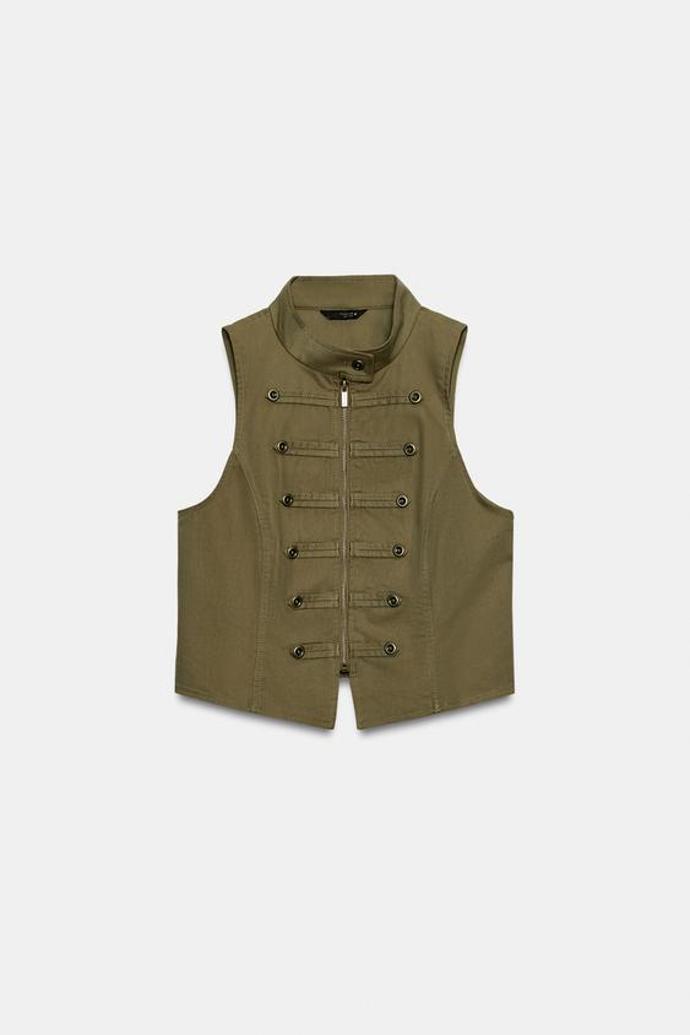 Vesta na zip a knoflíky, Zara, 849 Kč
