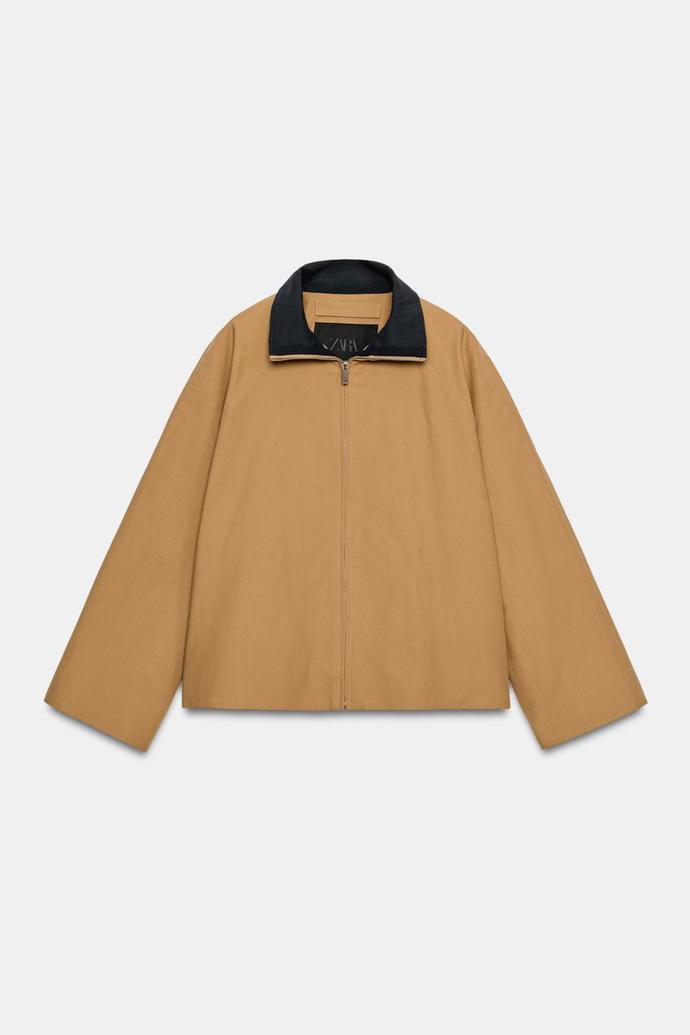 Trenčkot s kontrastním límcem, Zara, 1999 Kč