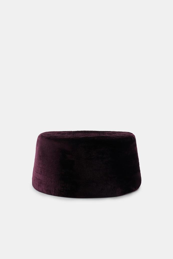 Zara, 549 Kč Zara, 549 Kč