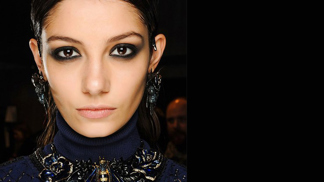 Zimní beauty trend: nové kouřové líčení