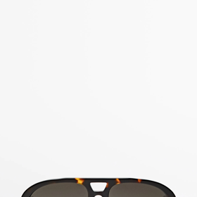 Brýle, Massimo Dutti, £70 Brýle, Massimo Dutti, £70