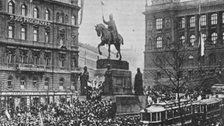 Tajemství 28. října 1918: Češi jásali v ulicích, zpráva, která odstartovala oslavy, ale znamenala něco úplně jiného Tajemství 28. října 1918: Češi jásali v ulicích, zpráva, která odstartovala oslavy, ale znamenala něco úplně jiného