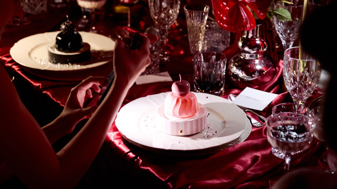 Třešnička na dortu: ELLE Dinner s vůněmi MOIRÉ.
