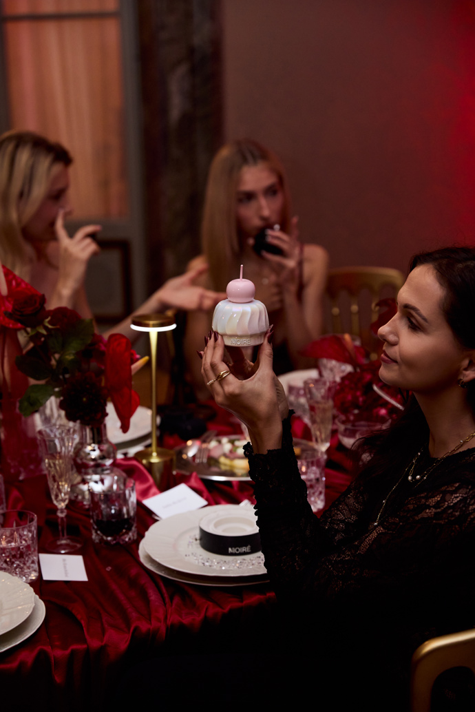 Třešnička na dortu: ELLE Dinner s vůněmi MOIRÉ.