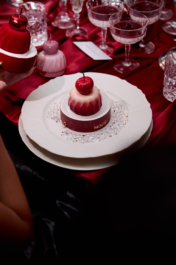 Třešnička na dortu: ELLE Dinner s vůněmi MOIRÉ.
