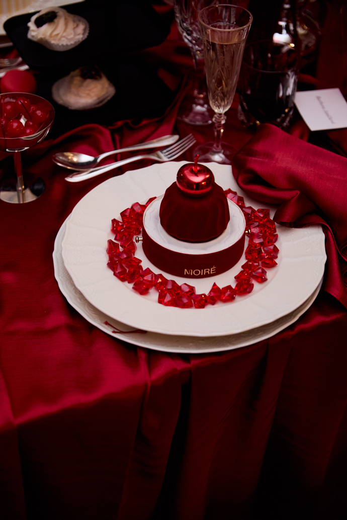Třešnička na dortu: ELLE Dinner s vůněmi MOIRÉ.