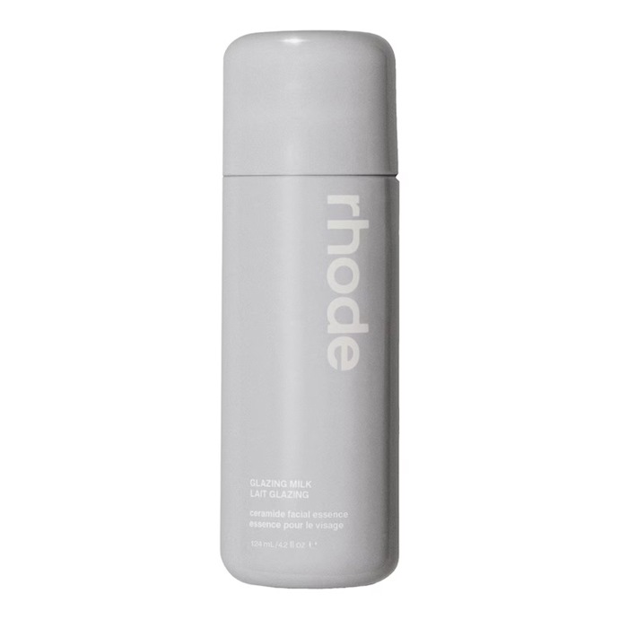 rhode Glazing Milk, 124 ml, 1 030 Kč, prodává Sephora.