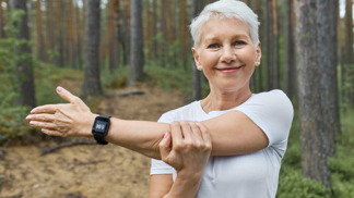 Projevy menopauzy se můžou ozývat i roky po skončení menstruace