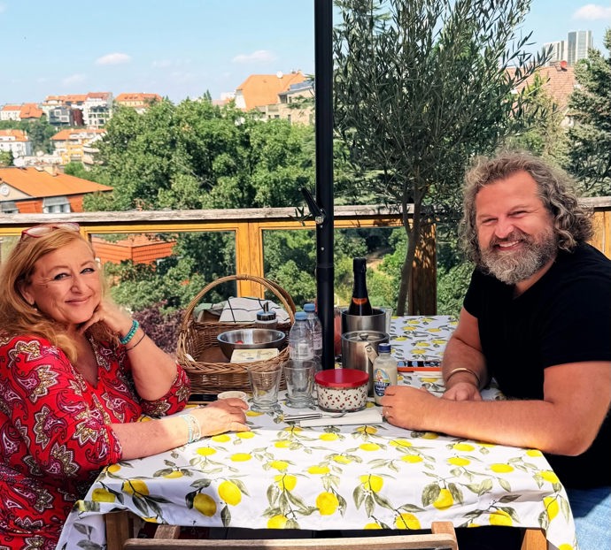S Josefem Maršálkem se Halina přátelí dobré čtyři roky. Několikrát ji poctil svojí návštěvou.