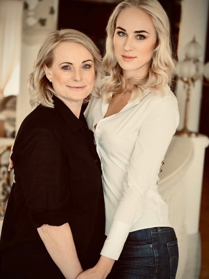 Veronika Kánská s dcerou Annou Marií. 