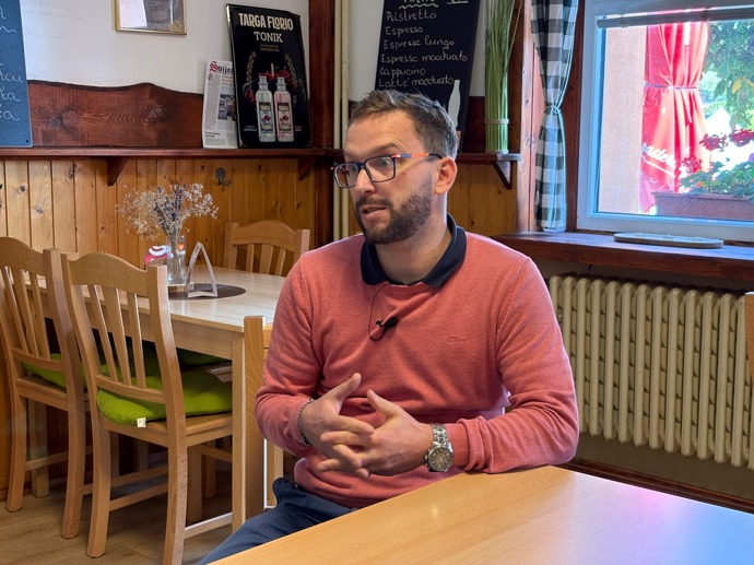 Provozní a zároveň šéfkuchař hospůdku U kaštanu, Zdeňek Kotulan. 