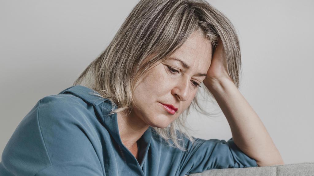 Když na to paní Laura přišla, byla v absolutním šoku. Ten se ještě umocnil, když mu sdělila, že se rozvedou, a on to nechce! Umí skousnout spoustu věcí, to ano, ale nevěra je pro ni konečná. Přes to nejede vlak, paní Laura chce rozvod.
