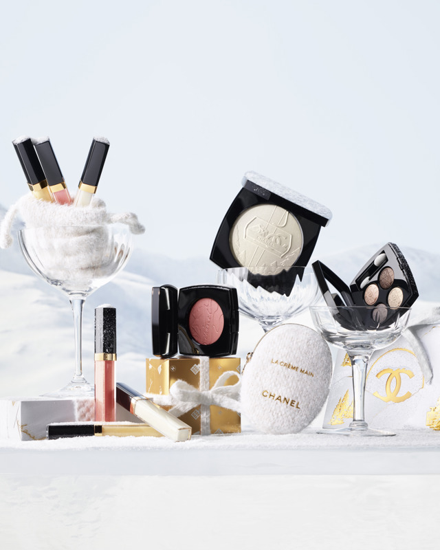 Chanel představuje vánoční kolekci Holiday 2026 a vůni Paris – St. Moritz