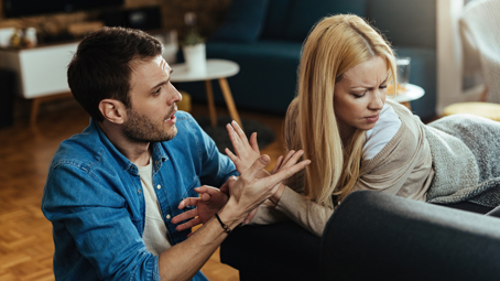 Hádáte se bez ustání s partnerem? Jedna fráze vám podle psychiatra může zachránit vztah