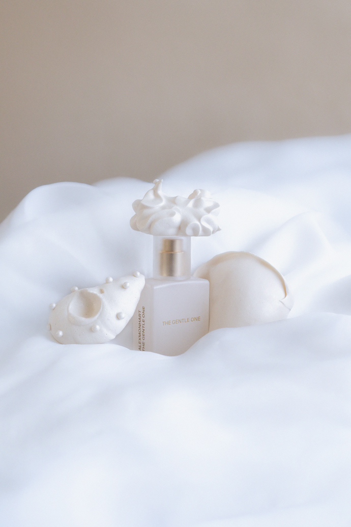 Dove x ALEXMONHART