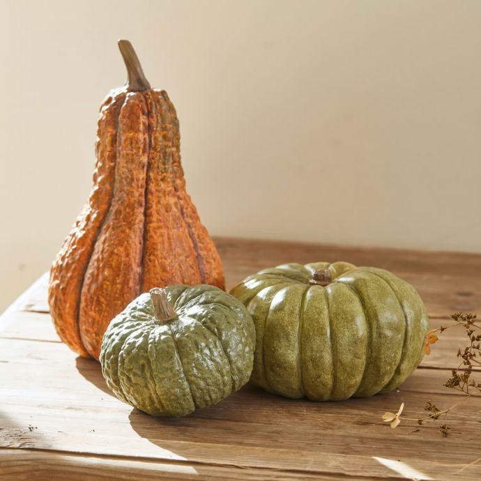Halloween může být i elegantní. Zapomeňte na plastové kostlivce a proměňte domov v tajemné místo