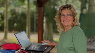 Šárka Eisová je pedahožkou přes třicet let. Hovoří o tom, proč je důležité, aby byl učitel v pohodě.